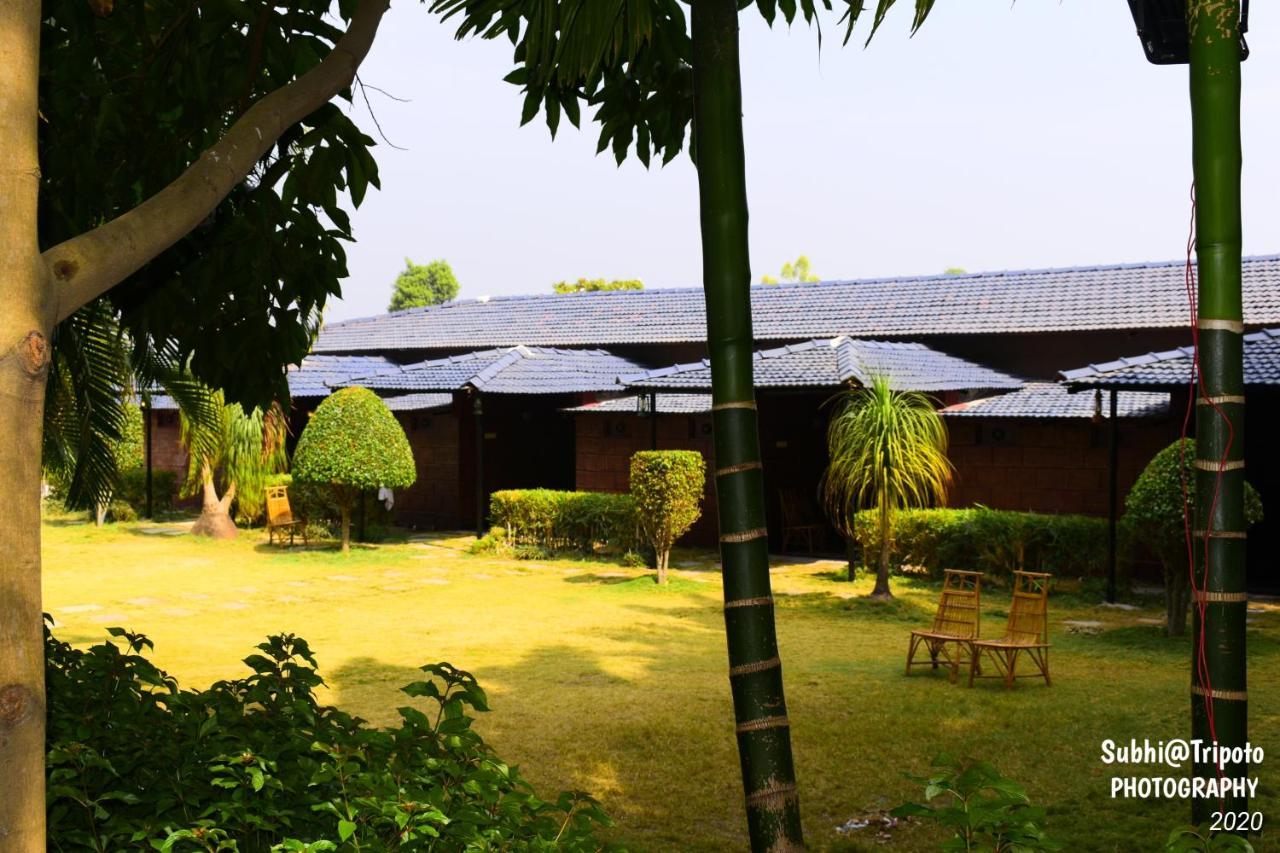 Anandvan Holiday Homes, Wai Esterno foto