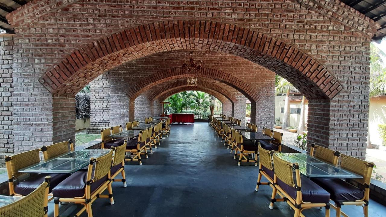 Anandvan Holiday Homes, Wai Esterno foto