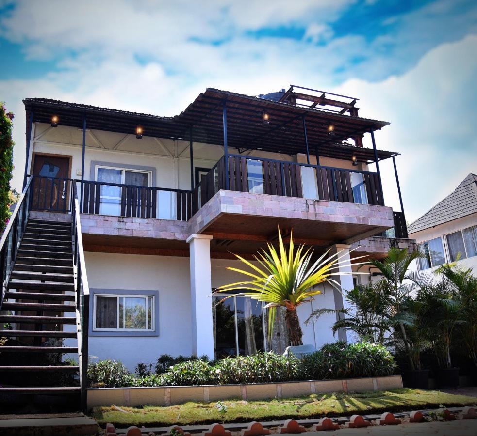 Anandvan Holiday Homes, Wai Esterno foto